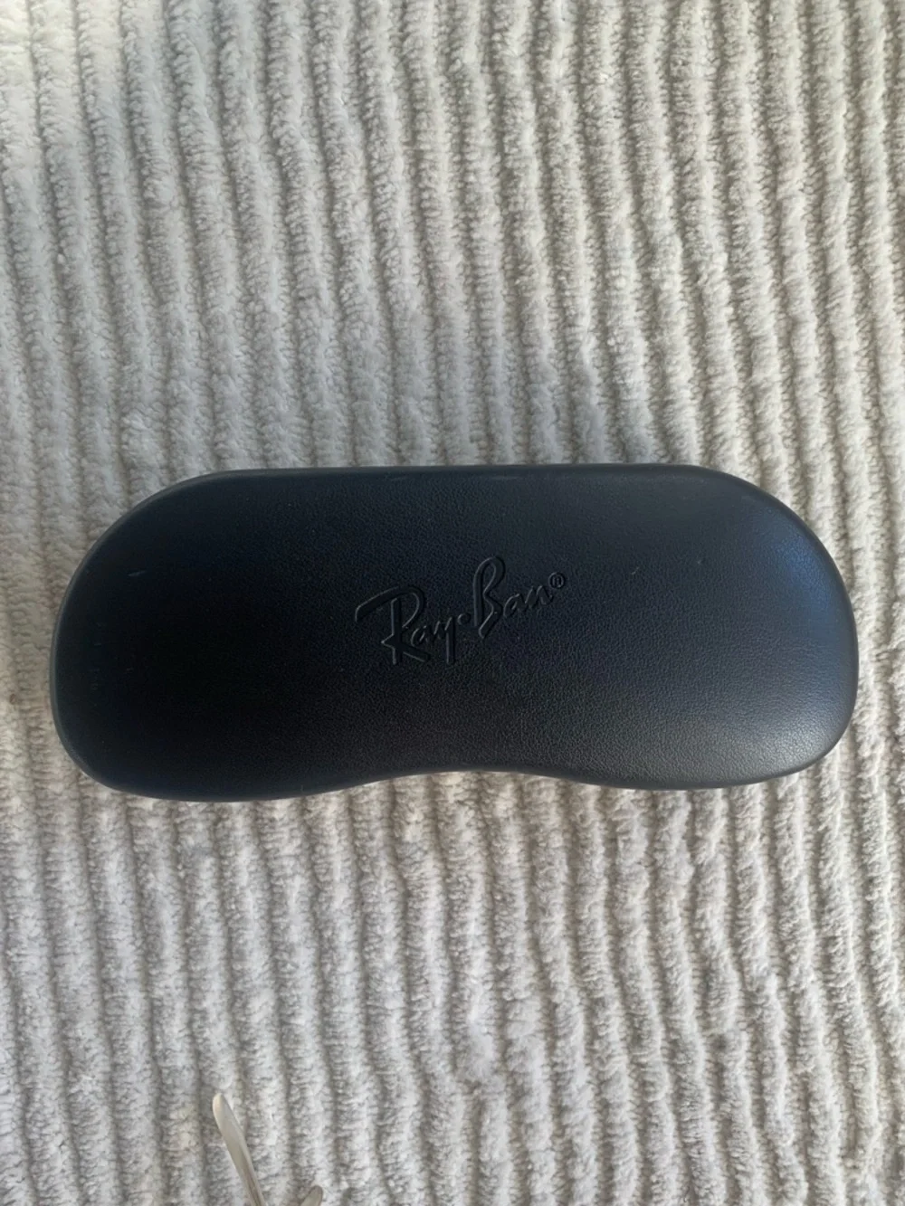 Ray-Ban Gold Frame Sunglasses - Picture 5 of 7